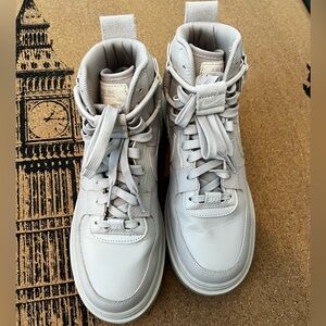 Wmns Air Force 1 High Utility 2.0 ‘Arctic Pink Gum’ DC3584-200
